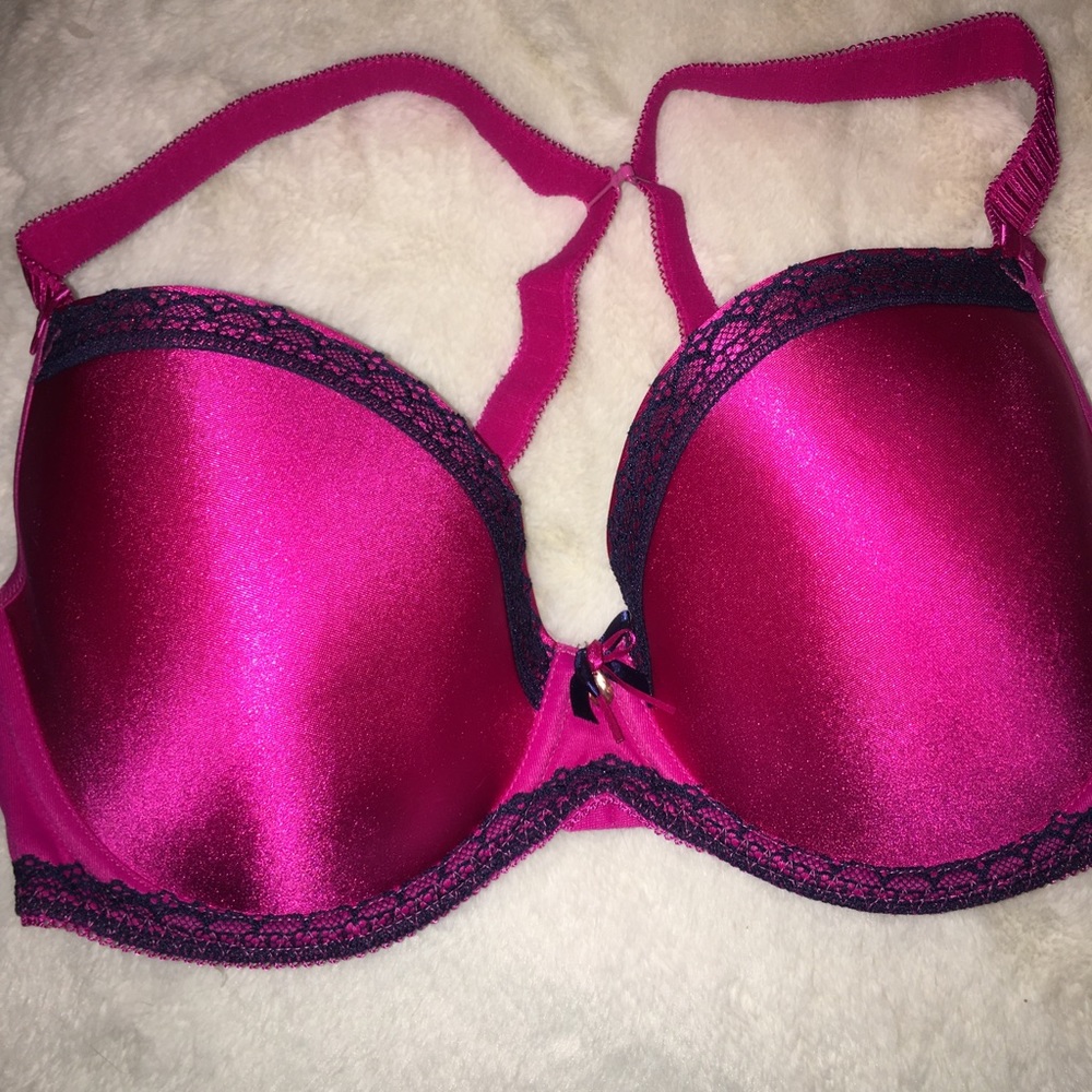 NORDSTROM - Vibrant Pink Bra